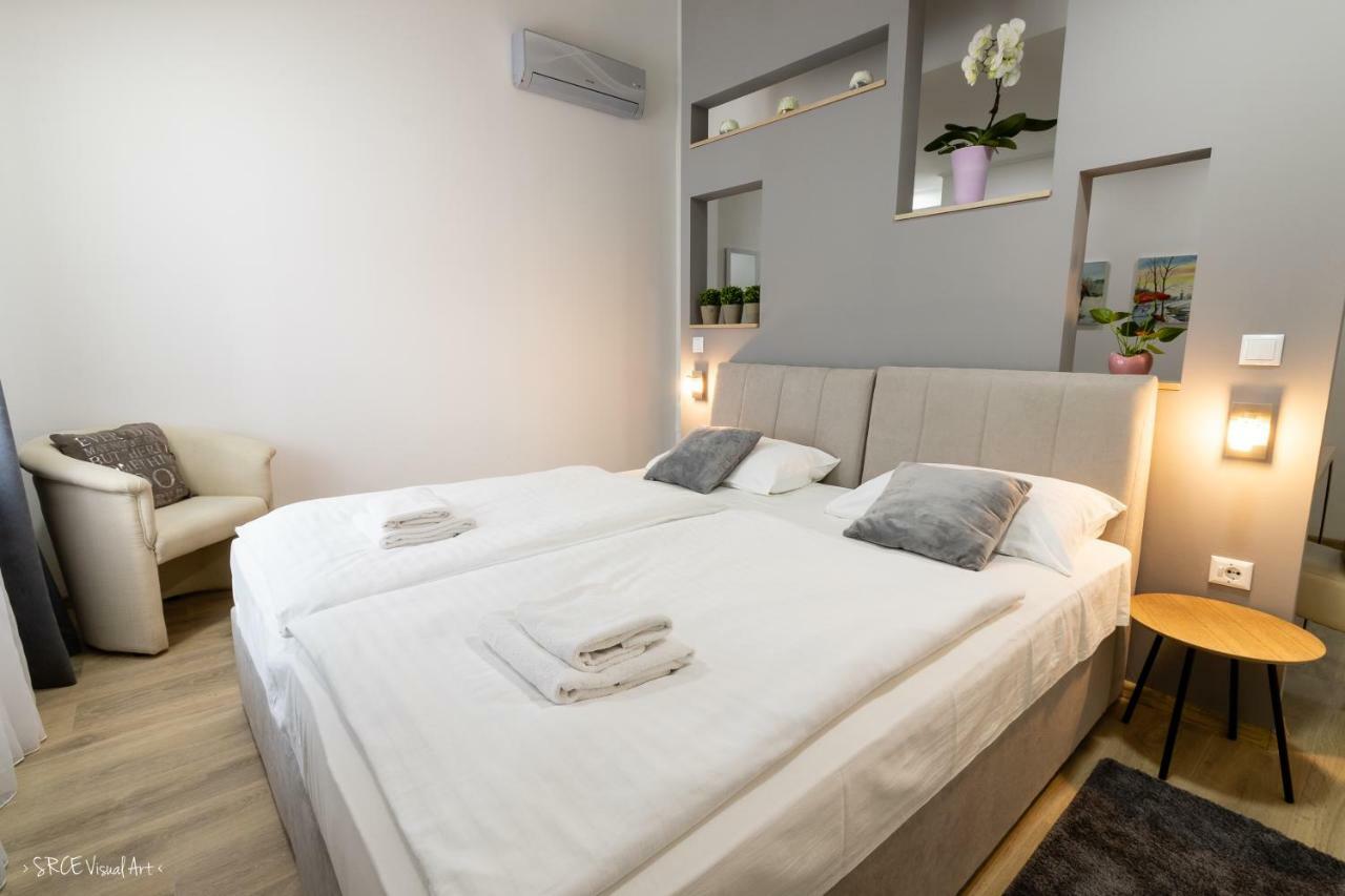Apartmani Gundulic Osijek Exterior photo